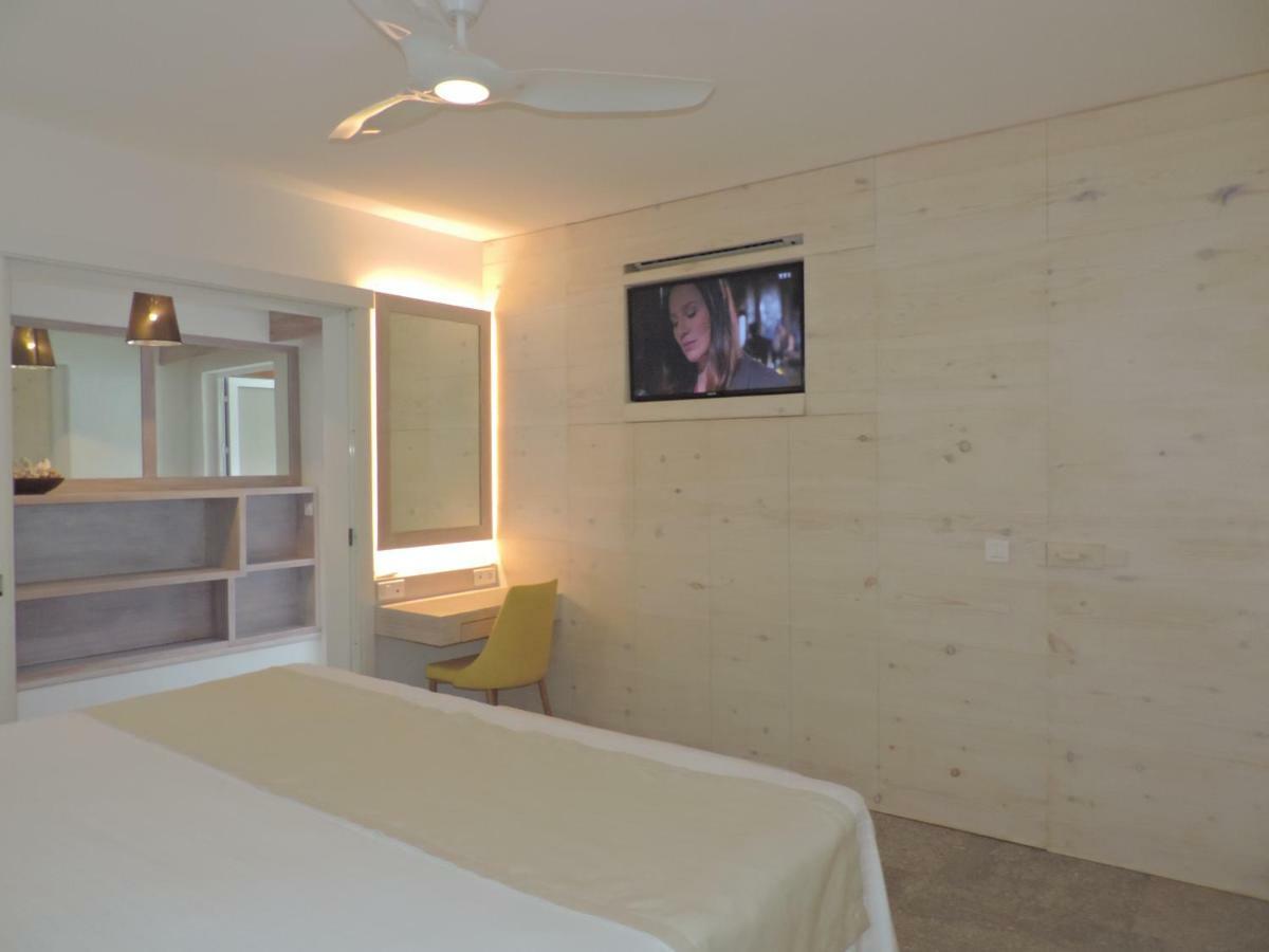 Hotel Les Ondines Sur La Plage Gustavia Exterior foto